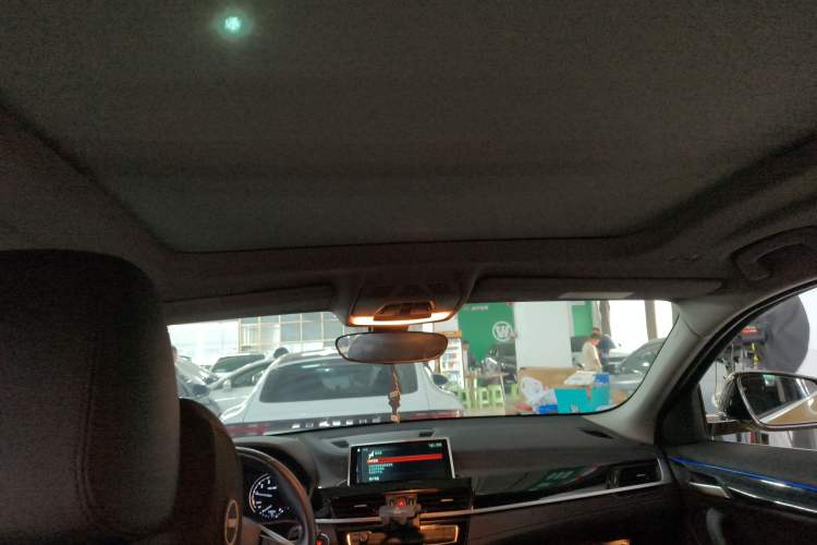 Used BMW X2 2019 sDrive20i M Sport Package China VI Emission Standard Headliner