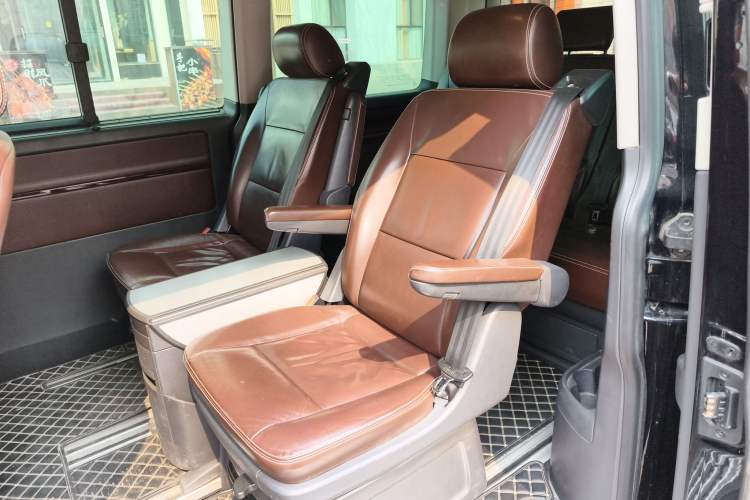 Used Volkswagen Multivan 2012 2.0 TSI Two-Wheel-Drive Luxury Edition Left Rear Seat