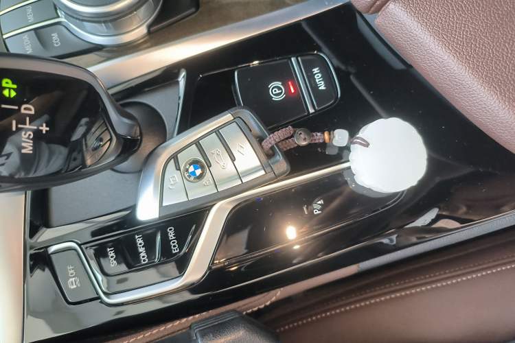 Used BMW 5 Series 2022 Restyled 525Li M Sport Package
