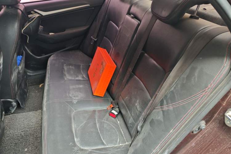 Used Geely Auto Vision 2016 1.5L Automatic Happiness Edition Left Rear Seat