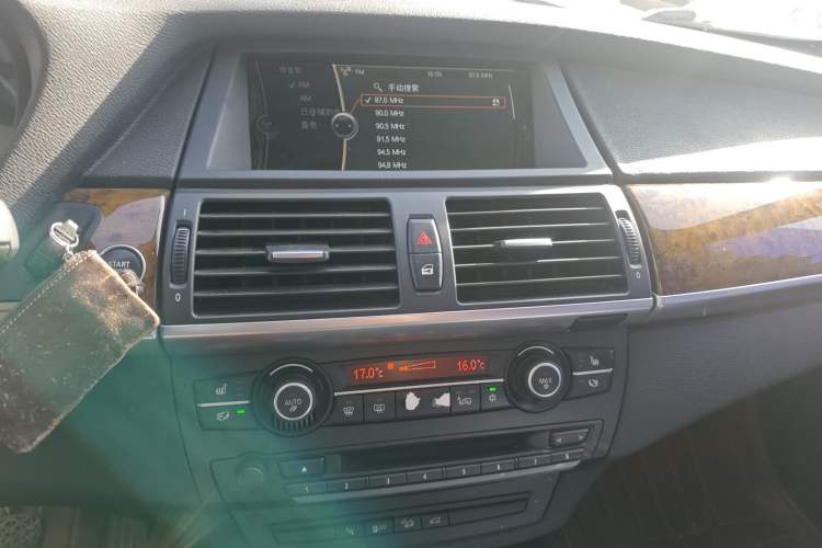 Used BMW X5 2013 xDrive35i Luxury Model Audio And AC Panel