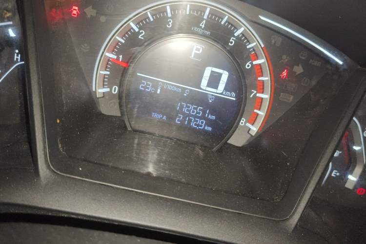 Used Honda Civic 2016 180TURBO CVT Comfort Version
