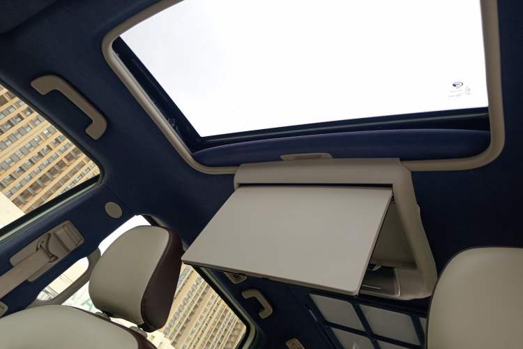 Used GAC Trumpchi M8 2021 Lingxiu Series 390T Luxury Edition Headliner