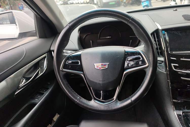 Used Cadillac ATS-L 2017 28T Tech Edition Steering Wheel