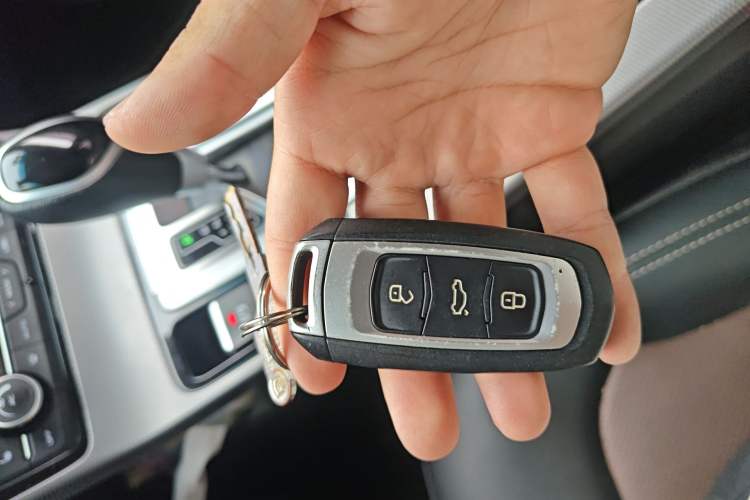 Used Geely Auto Emgrand GL 2018 1.4T DCT Flagship Edition Vehicle Key