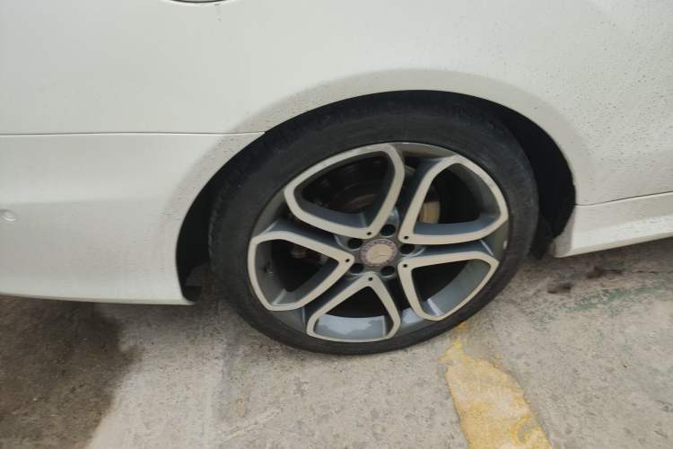 Used Mercedes-Benz E-Class (Import) 2014 E 200 Coupe
