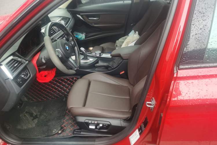 Used BMW 3 Series 2018 320Li Leading Model M Sport Package
