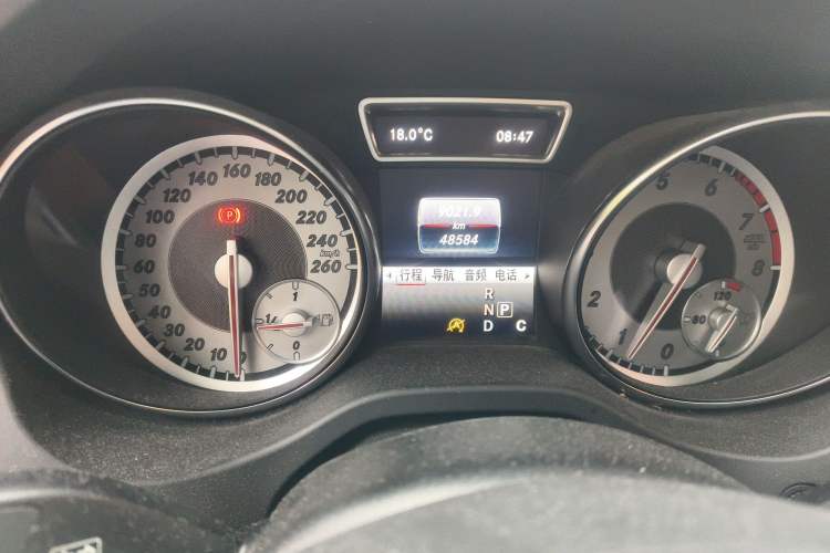 Used Mercedes-Benz CLA 2016 CLA 220 4MATIC Odometer Close Up