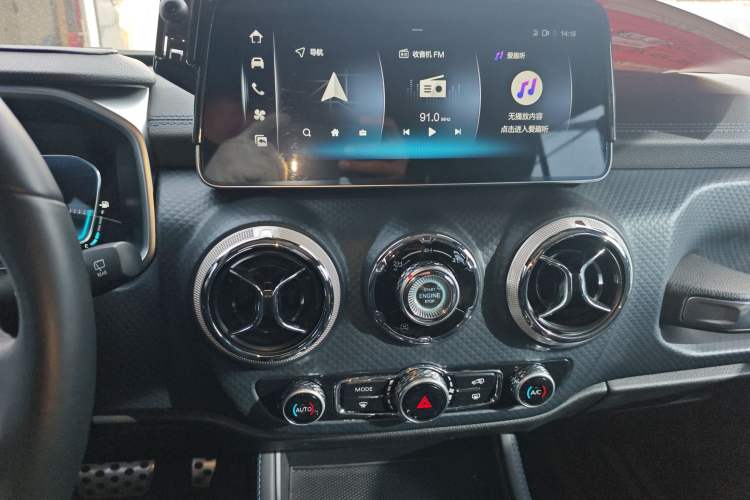 Used BAIC Off-Road BJ40 2023 2.0T Automatic Four-Wheel Drive Urban Hunter Edition Chivalrous Type
