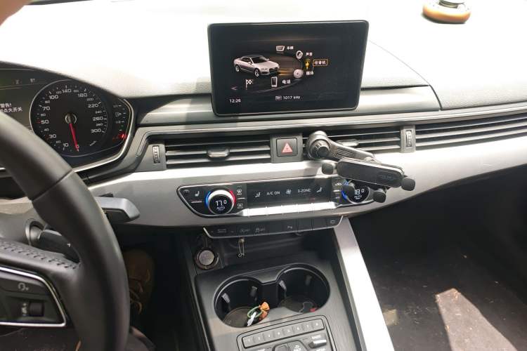 Used Audi A5 2017 Cabriolet 40 TFSI Fashion Model
