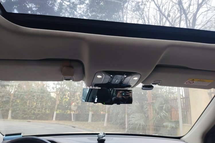 Used GAC Trumpchi GS8 2019 390T Two-Wheel Drive Luxury Smart Connectivity Version (7 Seats)
