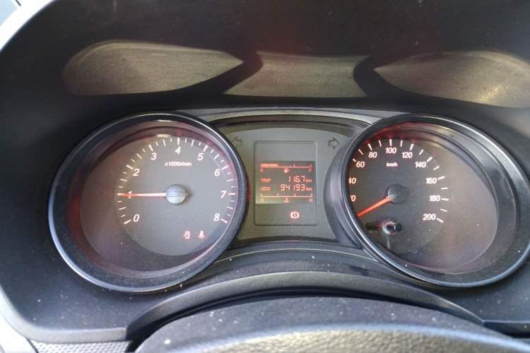 Used Wuling Hongguang 2019 1.5L S Basic Version China VI Standard LAR
