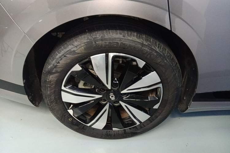 Used CHANGAN NEVO A07 2023 Range-Extended 200 Max Right Rear Wheel Hub