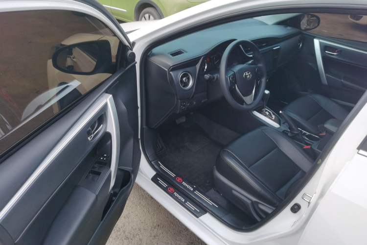 Used Toyota Corolla 2018 1.2T S-CVT GL-i Zhihui Edition Driver Seat