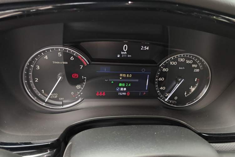 Used Cadillac XT5 2021 28T Luxury Model
