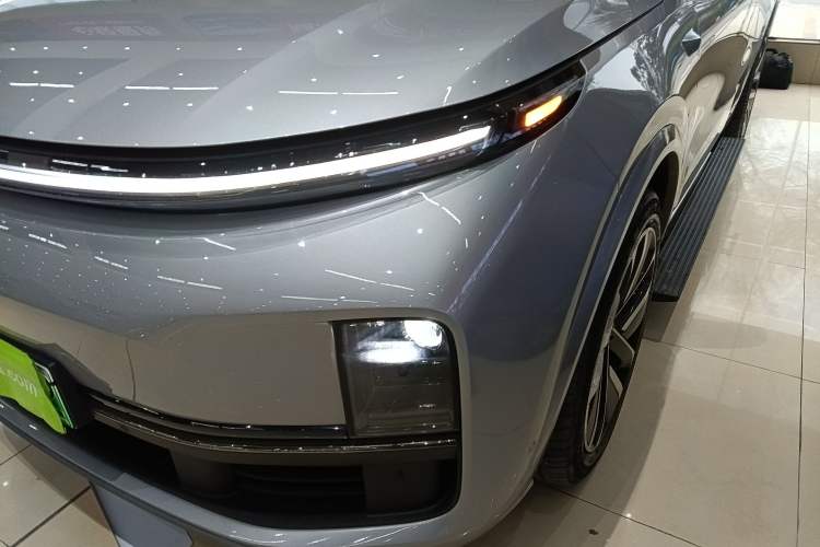 Used Li Auto L8 2023 Air model
