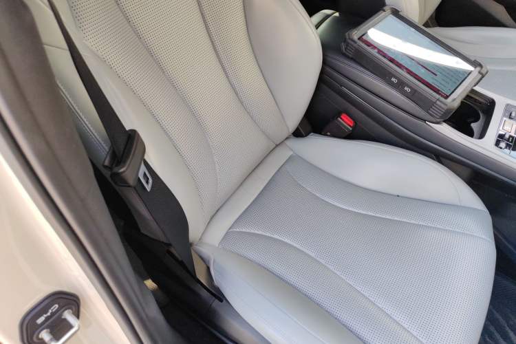 Used BYD Seal 2023 DM-i 1.5L 121km Luxury Model