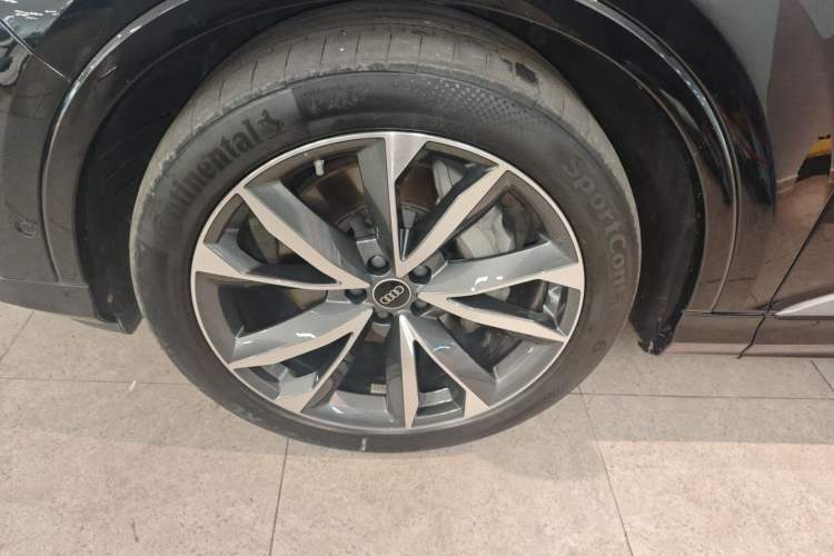 Used Audi Q7 2023 55 TFSI quattro S line Sport Edition
