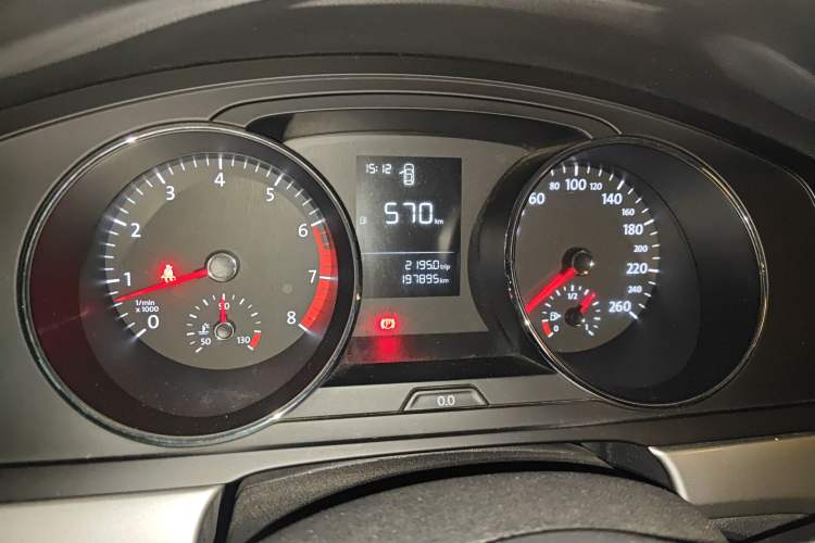 Used Volkswagen Lamando 2015 230TSI Manual Trend Edition
