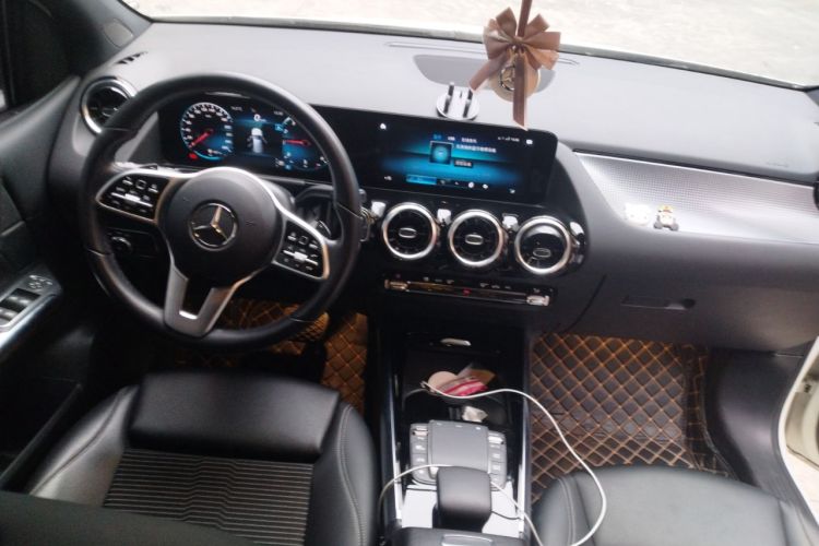 Used Mercedes-Benz B-Class 2022 B 180 Fashion Model Center Console