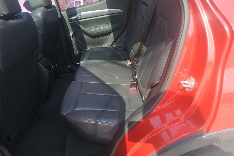 Used Soueast DX5 2019 1.5T CVT Luxury Version