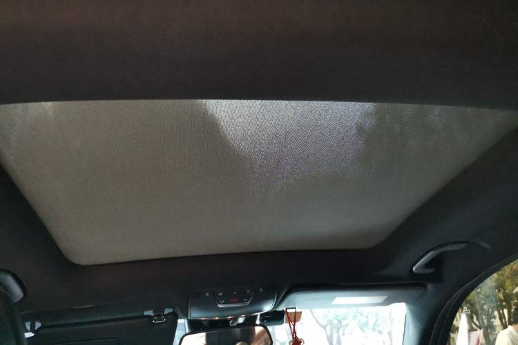 Used Mercedes-Benz GLC 2016 GLC 260 4MATIC Luxury Model