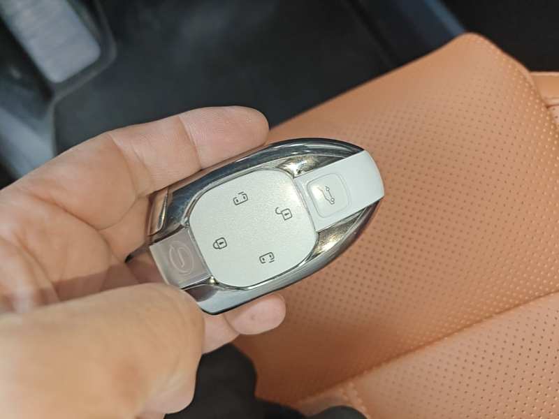 Used GAC Trumpchi Xiangwang M8 2026 Model Zongshi Deluxe Edition — 8