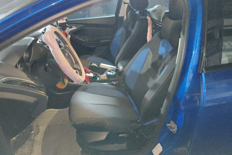 Used Ford Focus 2012 Hatchback 1.6L Automatic Comfort Model Left Front Seat