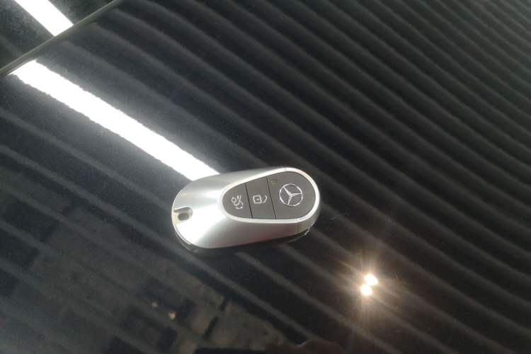 Used Mercedes-Benz E-Class 2024 E 300 L Luxury Model Vehicle Key