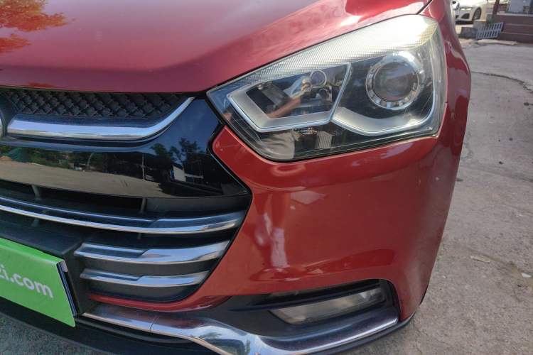 Used JAC Refine S2 2015 1.5L Manual Luxury Model