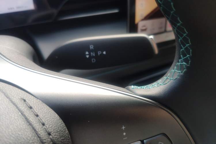 Used BYD Qin L 2025 EV 470KM Leading Edition Gear Lever