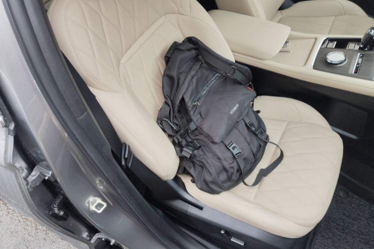 Used Geely Auto Monjaro L 2025 Dongfang Yao 2.0TD Automatic Jinzhao Edition
