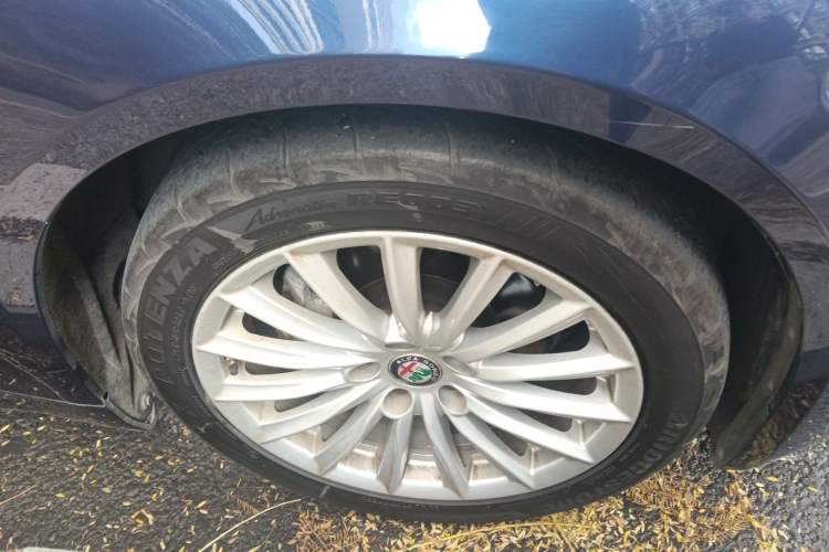 Used Alfa Romeo Giulia 2017 2.0T 200HP Elite Edition