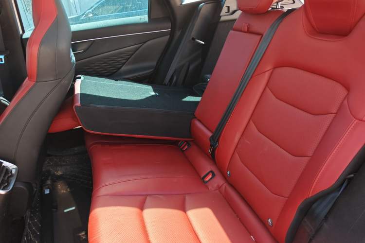 Used BAIC Rubik 2022 1.5T DCT Platinum Edition
