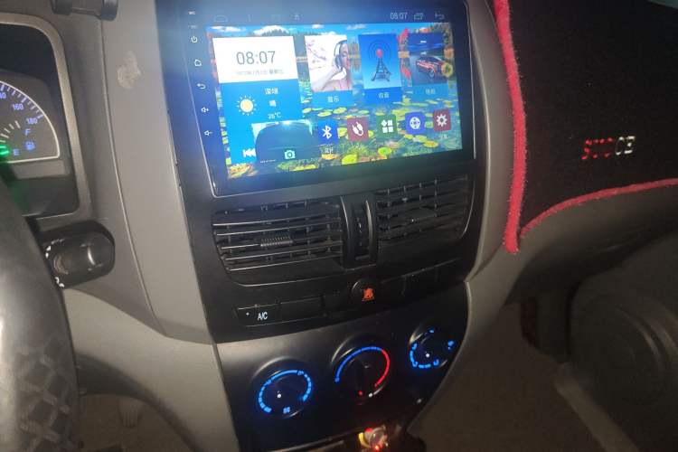 Used Dongfeng Shuaike 2011 1.5L Manual Standard Model 7 Seats China IV Standard