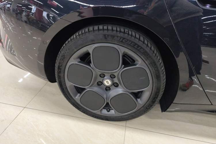 Used Xiaomi Auto SU7 2024 Rear-Drive Ultra-Long Range Advanced Pro-Level Intelligent Driving Version Exterior 5