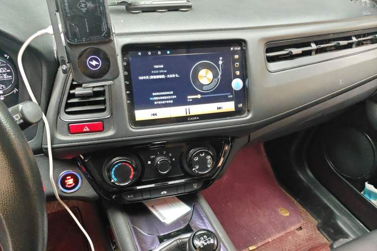 Used Honda Vezel 2015 1.5L manual two-wheel drive Comfort trim level Audio And AC Panel