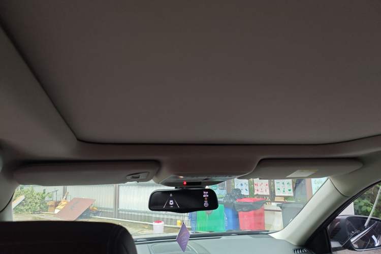 Used Renault Koleos 2017 2.5L Four-Wheel Drive Ultimate Edition
