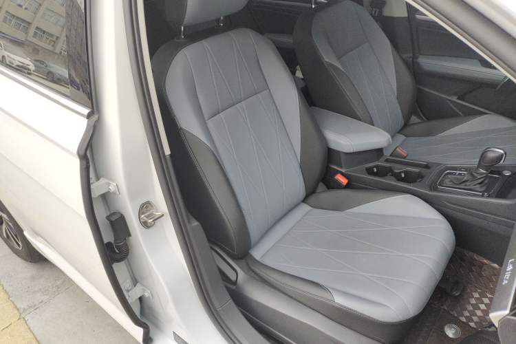 Used Volkswagen Lavida 2023 Revised Version 1.5L Automatic 5 Millionth Edition Right Front Seat