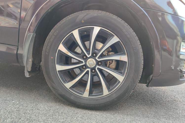 Used Zotye SR7 2016 1.5T Manual Cube Heart Edition China IV Standard