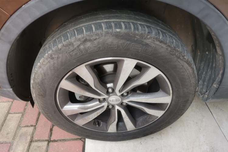 Used Geely Auto Emgrand X7 Sport 2016 1.8TD Automatic ZhiZun Version