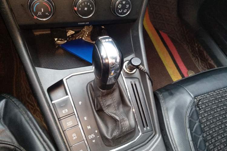 Used Volkswagen Lavida 2019 280TSI DSG Comfort Edition China VI standard
