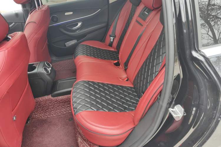 Used Mercedes-Benz E-Class 2019 E 260 L Sport Edition Left Rear Seat