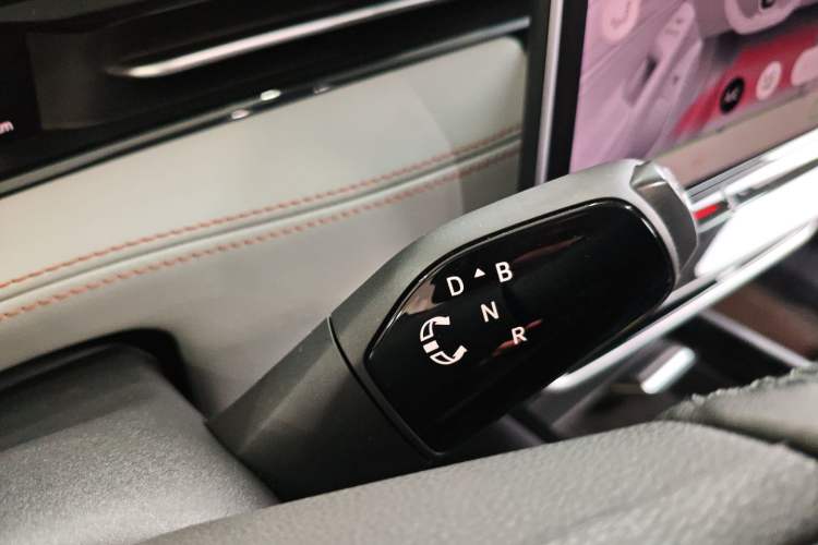 Used Volkswagen ID.7 VIZZION 2024 AIR model