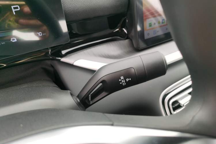 Used Geely Galaxy Stellar 6 2026 Model 125km Free-Style Edition Gear Lever