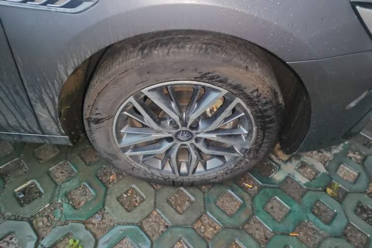 Used BYD Qin PLUS 2021 EV 500KM Luxury Model