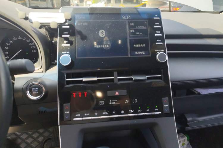 Used Toyota Avalon 2019 2.0L Luxury Edition China VI Standard
