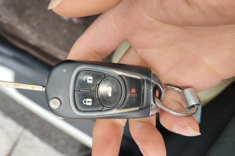 Used Changan Eado 2016 1.6L Manual Fashion Edition
