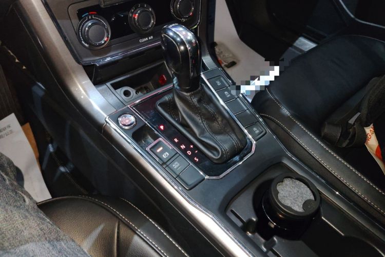 Used Volkswagen Passat 2017 280TSI DSG Luxury Edition
