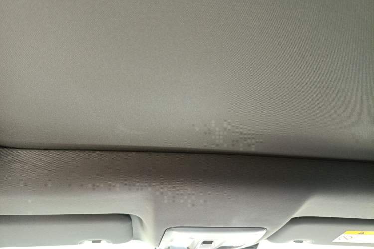 Used CHANGAN UNI-V 2025 1.5T 500Bar High-Energy Version Headliner